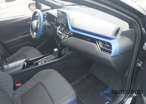 2020 Toyota C-Hr Xle z USA, uszkodzony, nr VIN NMTKHMBX6LR108562